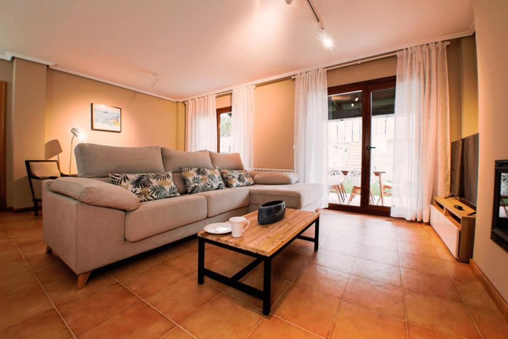 Yuhom, Casas Con Alma, Xacedos 1 Villa Mino Luaran gambar