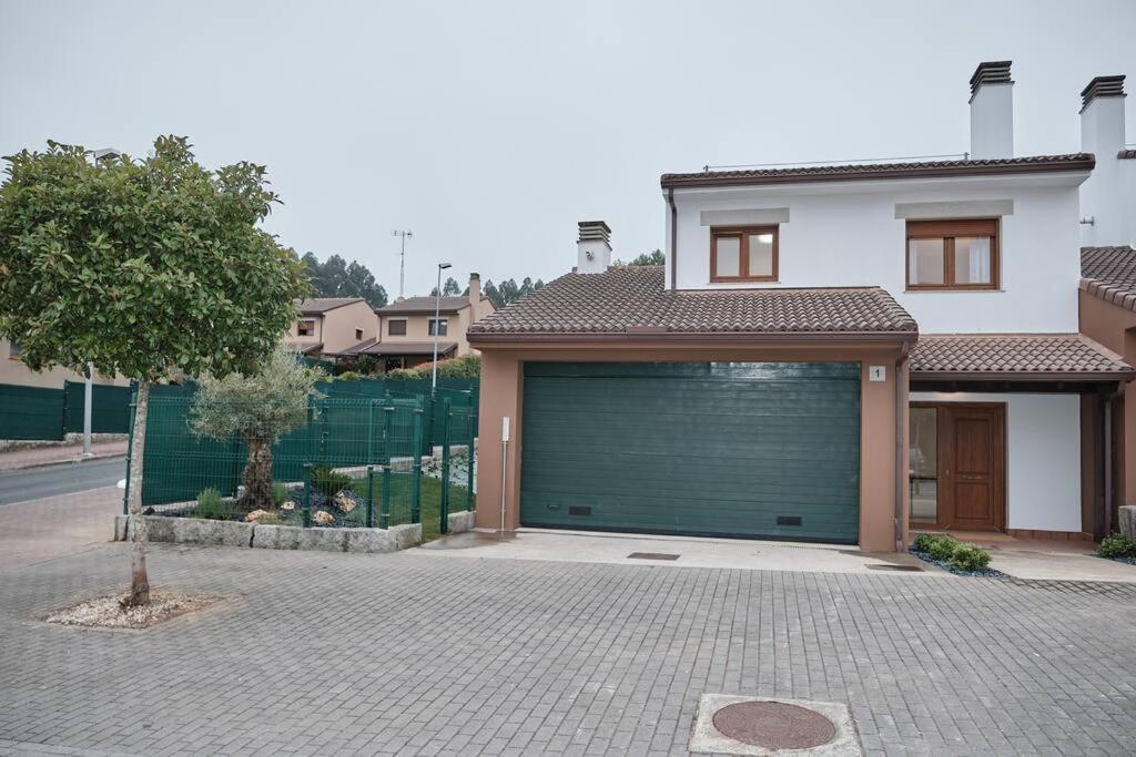 Yuhom, Casas Con Alma, Xacedos 1 Villa Mino Luaran gambar